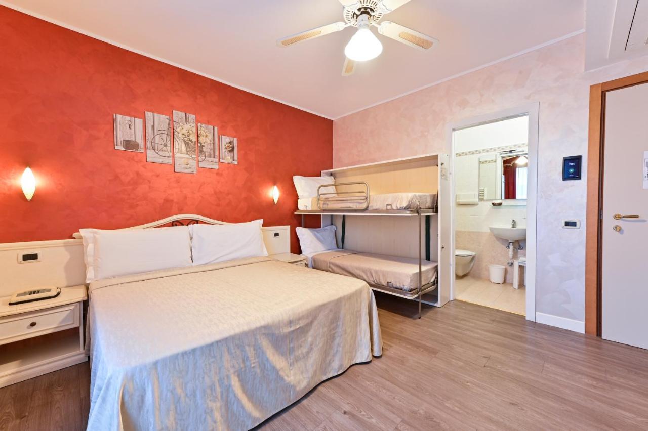 Hotel New Automatic Daniela 3*