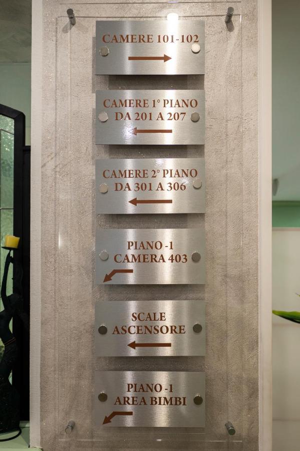 New Automatic Daniela Hotel